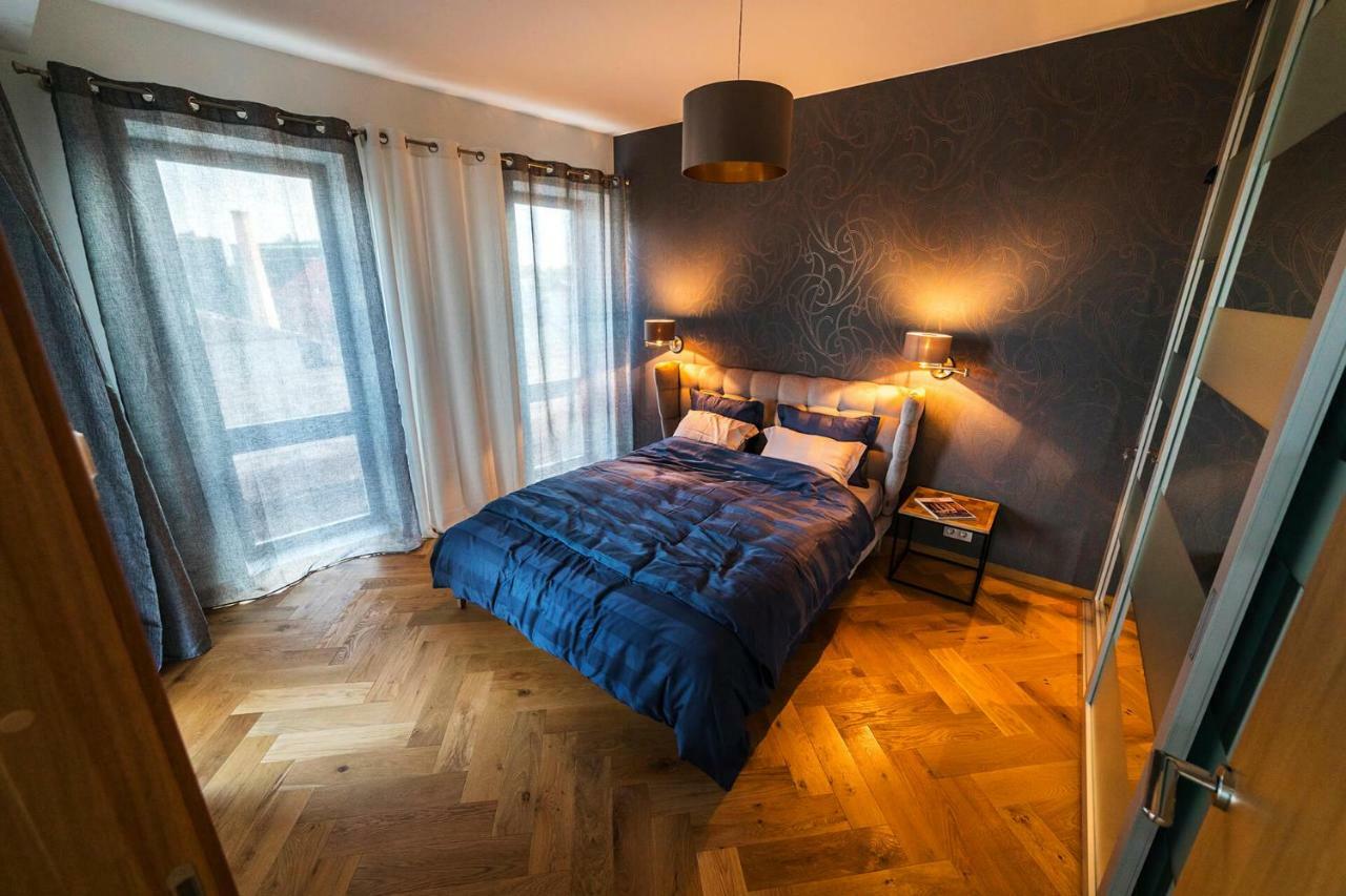 Modern Luxury Apartment In City Centre Tallinn Exterior photo